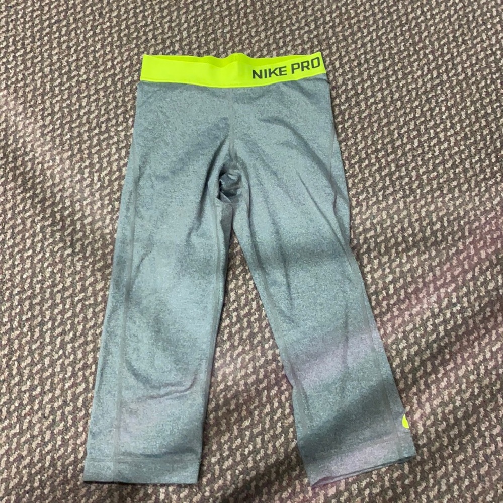 Nike pro Capri grey and lime green leggings